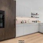Newport 3 - Comfortable Luxury Near The Sea 니우포르트