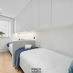 Newport 3 - Comfortable Luxury Near The Sea 아파트