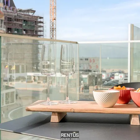 Newport 3 - Comfortable Luxury Near The Sea 아파트 *