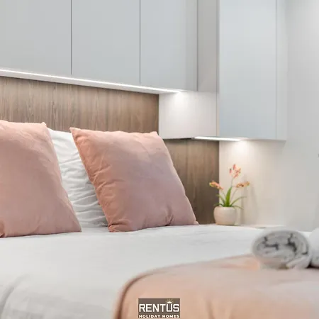 Newport 3 - Comfortable Luxury Near The Sea Apartamento *