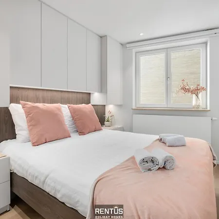 아파트 Newport 3 - Comfortable Luxury Near The Sea 니우포르트