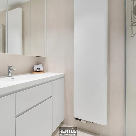 Newport 3 - Comfortable Luxury Near The Sea Apartamento